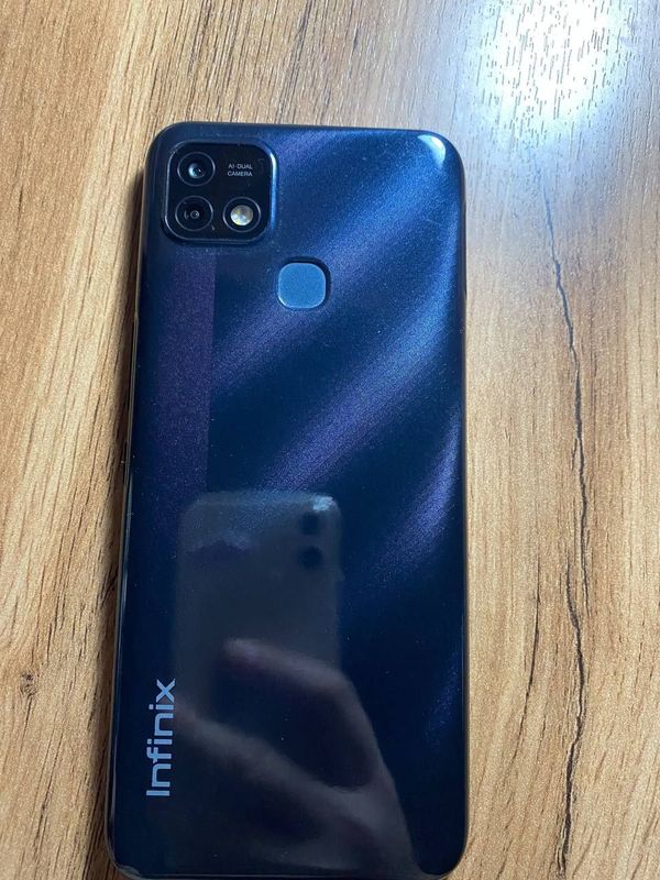 Telefon infinix hot 10 i Telefon infinix hot 10 i