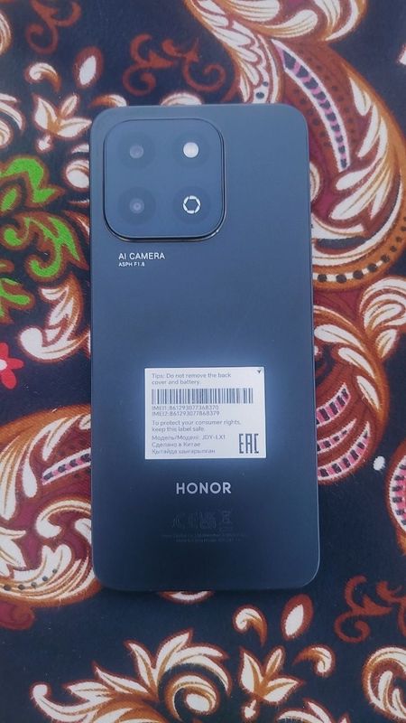 iPhone Honor x_ b6 iPhone Honor x_ b6