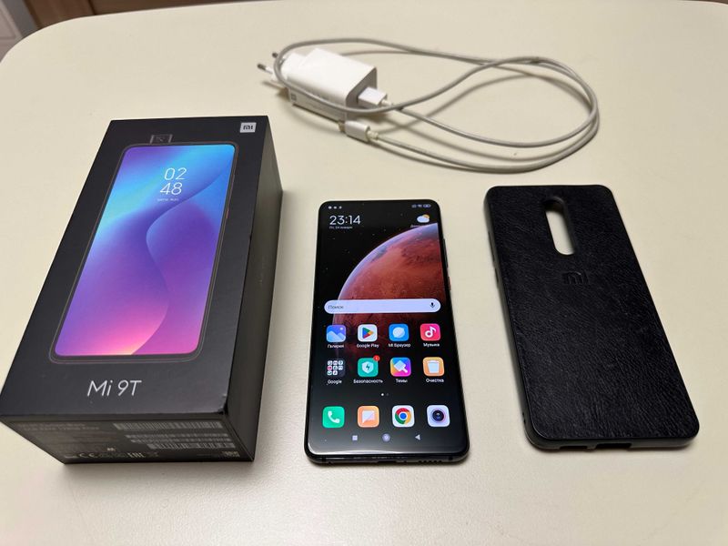 Xiaomi Mi 9T 6/128 (отличное состояние)