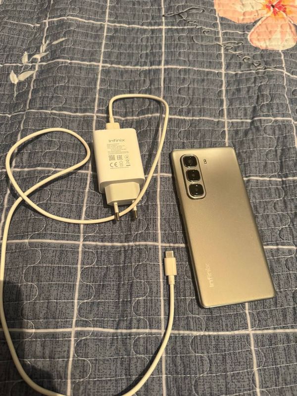 Infinix hot 50 pro + plus 8/256 Infinix hot 50 pro + plus 8/256