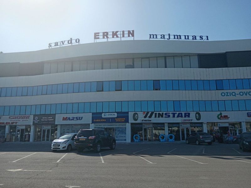 Эркин савдо мажмуасида 3×5 дукон ижарага берилади