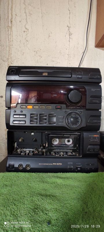 SONY музыкальный центр SONY музыкальный центр