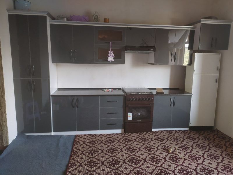 Kuxinni mebellar ishlab chiqaramiz