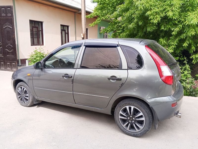Лада калина хечбек 2500$ Лада калина хечбек 2500$