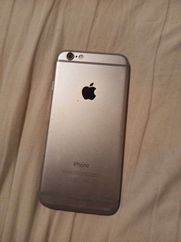 iPhone на запчасти