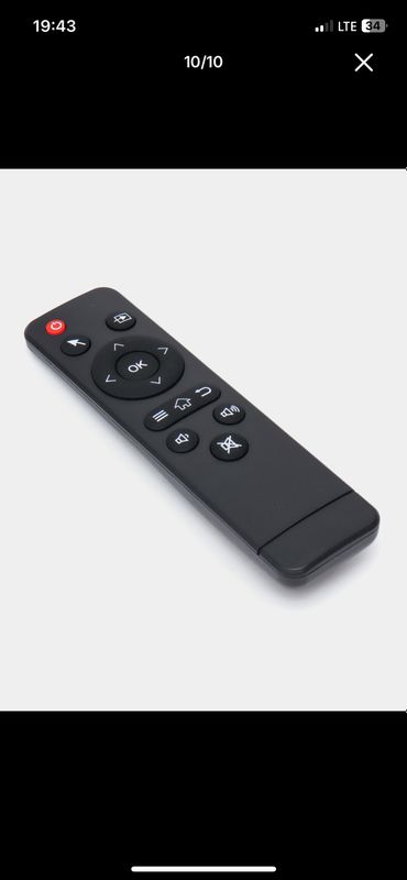 Smart proyektor HY300, Android11, 4K,Wi~fi Smart proyektor HY300, Android11, 4K,Wi~fi