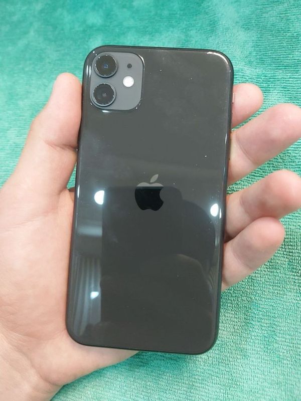 Iphone 11 128gb BA Obmen Iphone 11 128gb BA Obmen