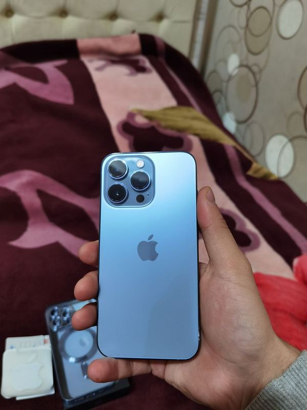 iPhone 13 pro 128 gb, blue