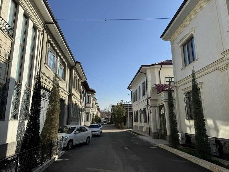 Продается ЕвроДом мебель+техника 450 м² Ор: Чинобод санатория (США) Продается ЕвроДом мебель+техника 450 м² Ор: Чинобод санатория (США)