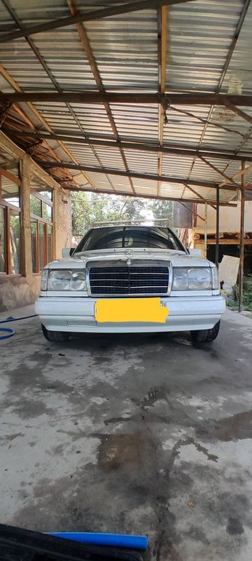 Mersades w124 kuzof kelishtirib beramz Mersades w124 kuzof kelishtirib beramz