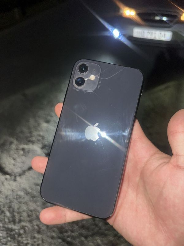 iPhone 11 64Gb Qora iPhone 11 64Gb Qora