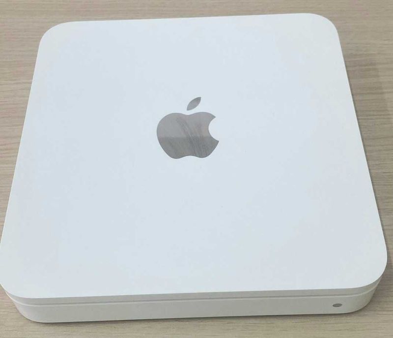 Роутер Apple Time Capsule