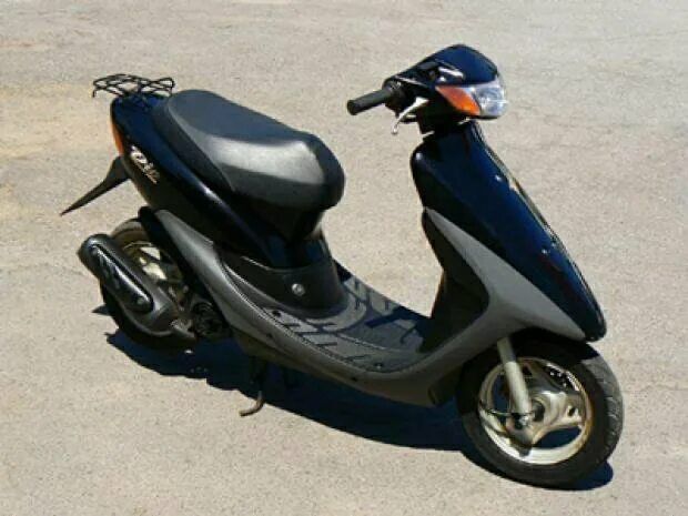 Honda dio benzin skuter sotiladi