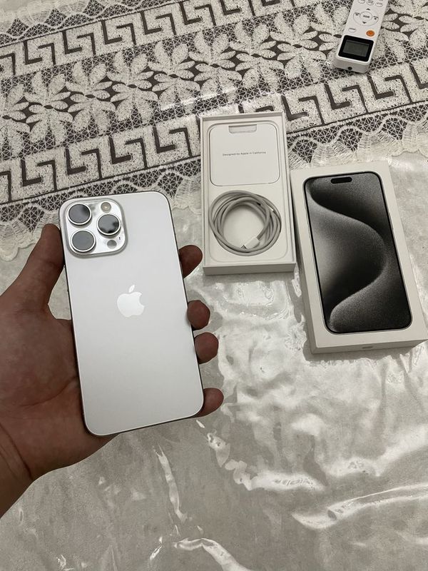iPhone 15 Pro Max 512 GB full iPhone 15 Pro Max 512 GB full