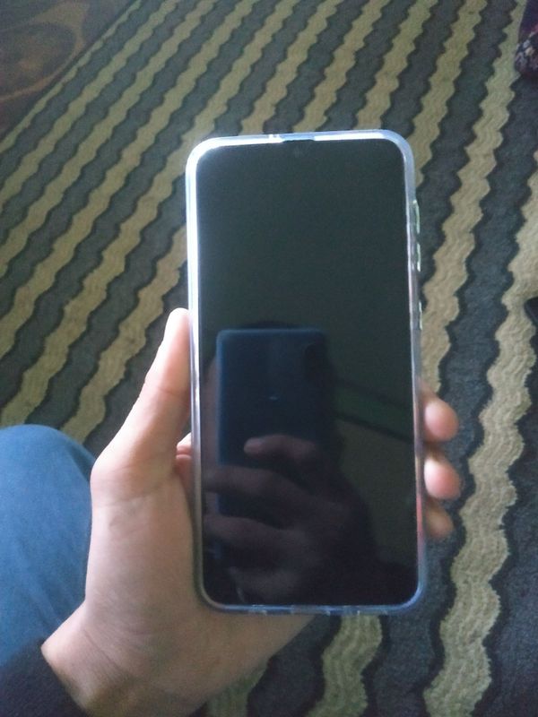 Samsung A 50 yaxshi xolatda Samsung A 50 yaxshi xolatda