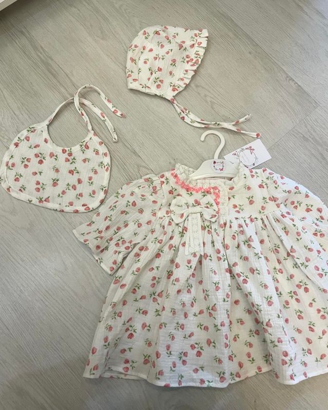 Платье из муслина Платье из муслина