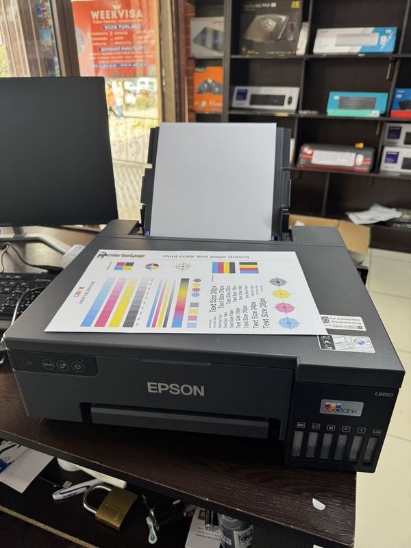 Продается принтер Epson L8050