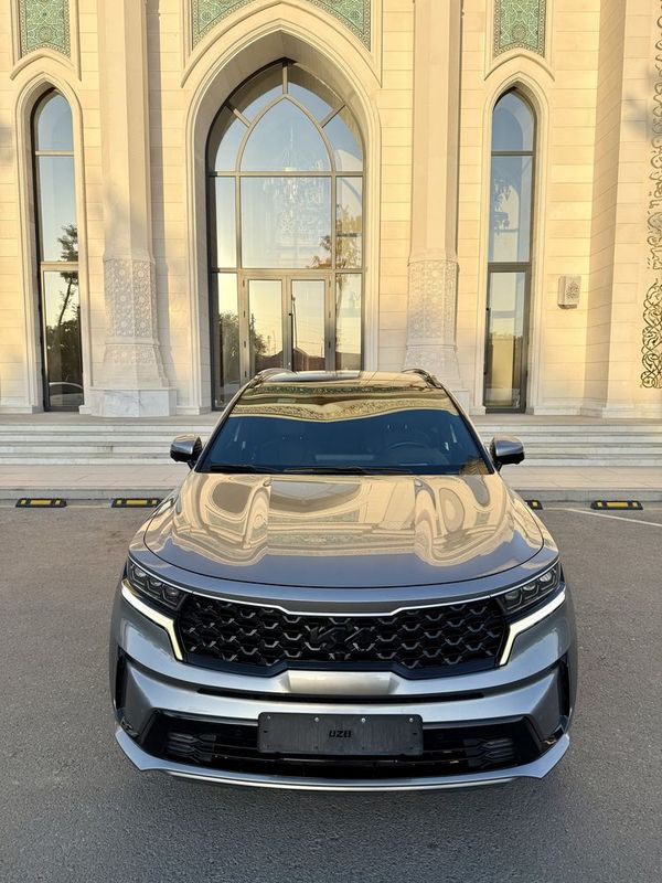 Kia Sorento. Kia Sorento.
