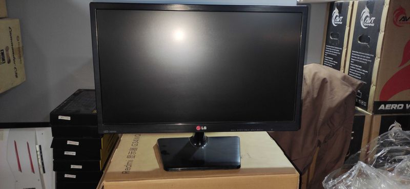 Монитор LG 22EN33S, 1920x1080, 75 Гц, TN Монитор LG 22EN33S, 1920x1080, 75 Гц, TN