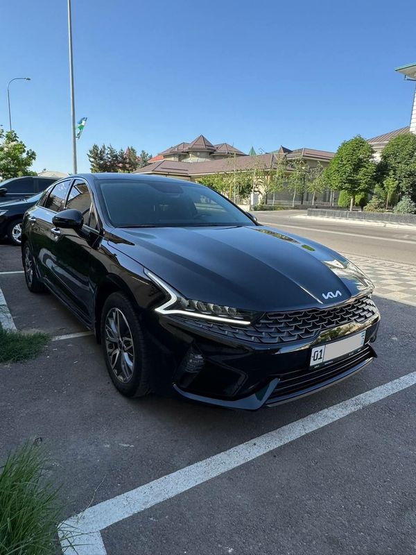 Kia K5 Prestige Style 2.5 Kia K5 Prestige Style 2.5
