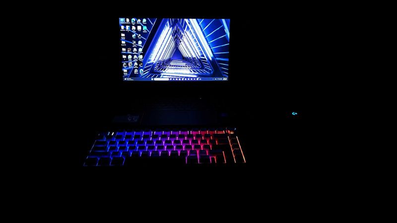 HP Victus 15.6 inch 144Hz i5-13420H RTX 4050 6GB - 16GB (full setup) HP Victus 15.6 inch 144Hz i5-13420H RTX 4050 6GB - 16GB (full setup)