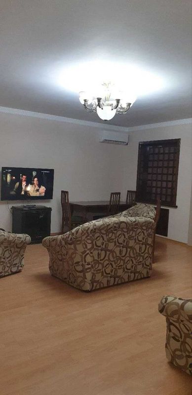 Продам 4/1/4 вторая линия, можно под офис рядом с ГАИ Глинка, 112м2 Продам 4/1/4 вторая линия, можно под офис рядом с ГАИ Глинка, 112м2