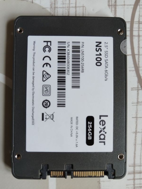 Срочно продам, SSD 120gb, 240gb, 256gb