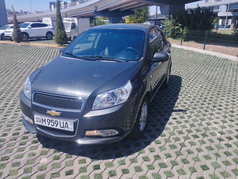 Продается Нексия 3