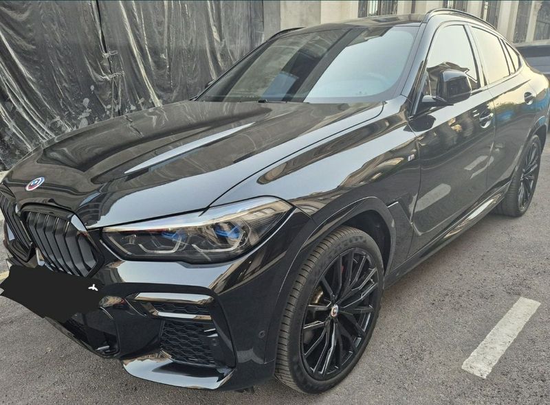 BMW X6 40i 2023 Tozza BMW X6 40i 2023 Tozza