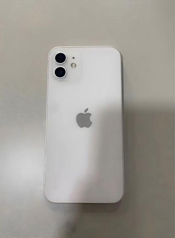 Iphone 12 srochna sotiladi Iphone 12 srochna sotiladi