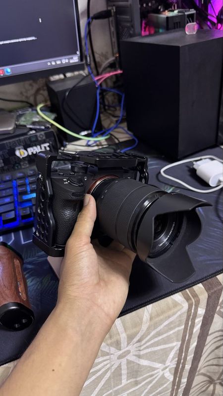 Sony A7 iii сатылады хамме жери таза Sony A7 iii сатылады хамме жери таза