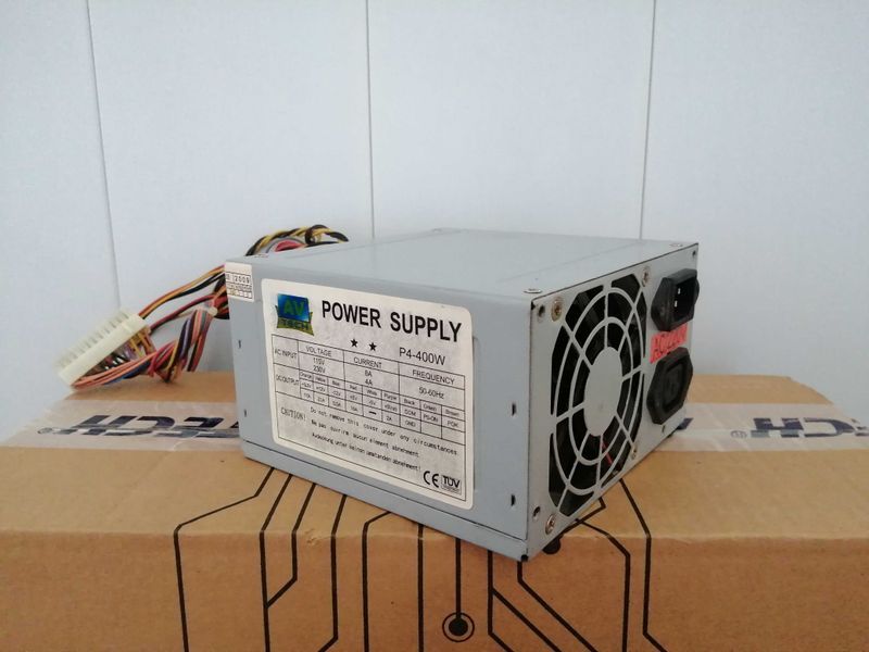 Блок питания 400W+ от AVtech Блок питания 400W+ от AVtech
