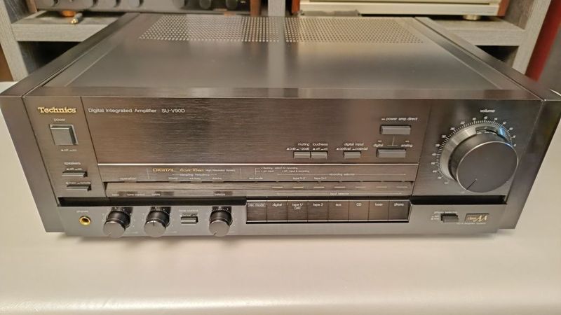 Усилитель. Technics SU-V90D