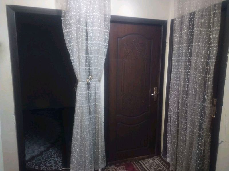 arendaga qizlar qoʻyiladi arendaga qizlar qoʻyiladi