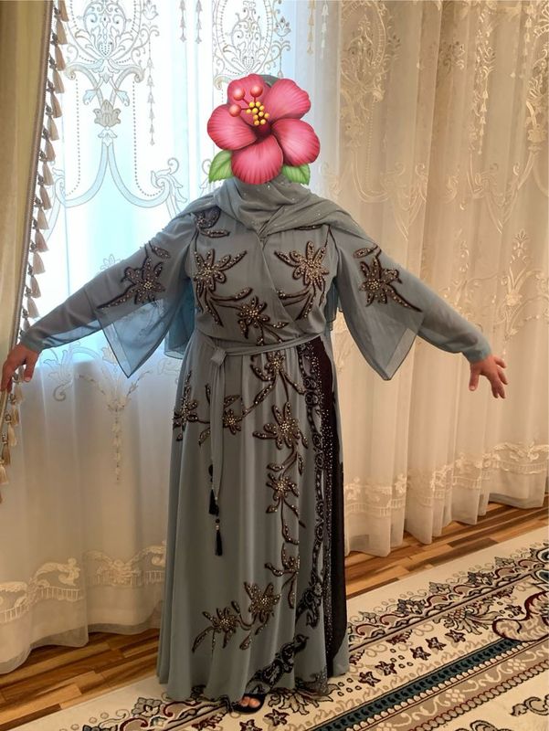 Вечерний кўйлак сотилади Вечерний кўйлак сотилади