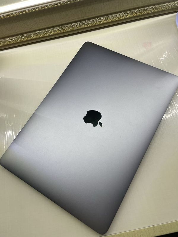 Macbook pro 2019 i5 ideal Macbook pro 2019 i5 ideal