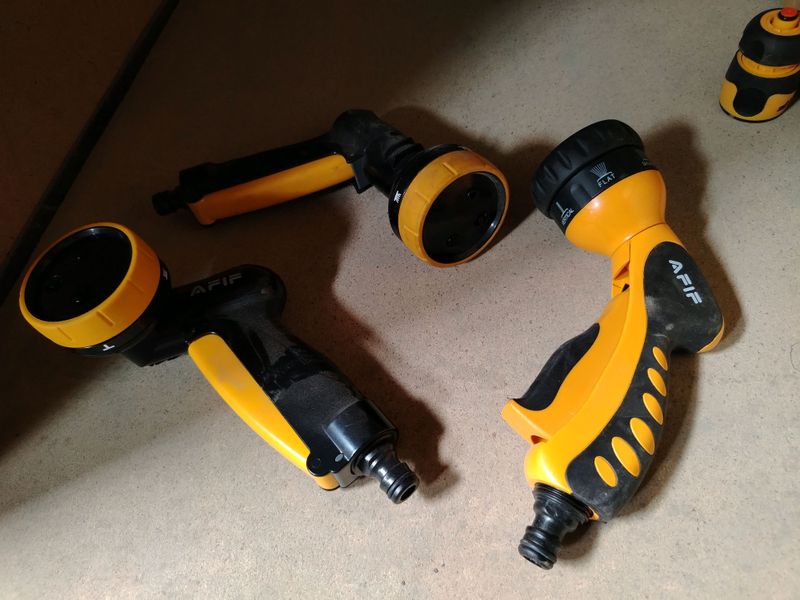 pistolet 2 hil turda plastmas temirli pistolet 2 hil turda plastmas temirli