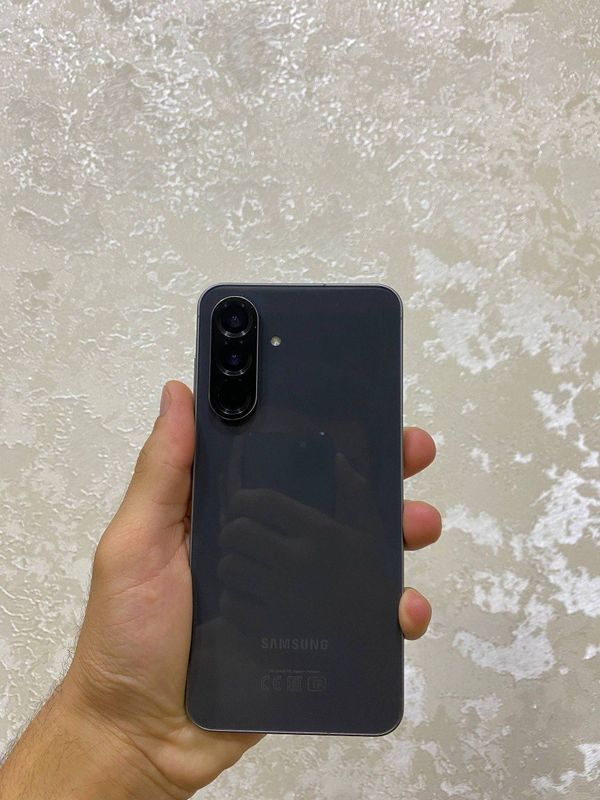 Samsung a56 128/8 |как новый|