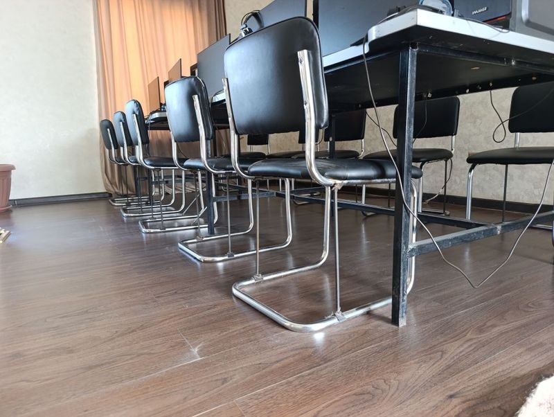 10 ta kamputer sotiladi 10 ta kamputer sotiladi