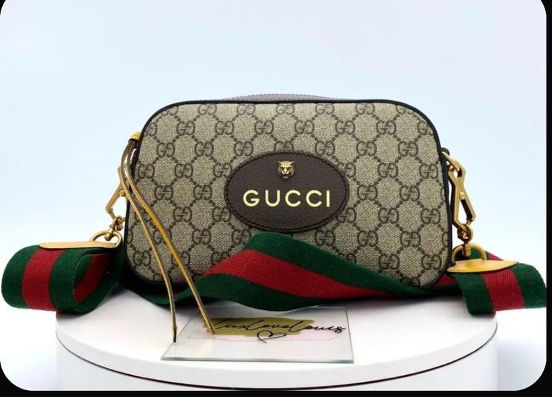Gucci Сумка на плечо кросс-боди Новая Gucci Сумка на плечо кросс-боди Новая