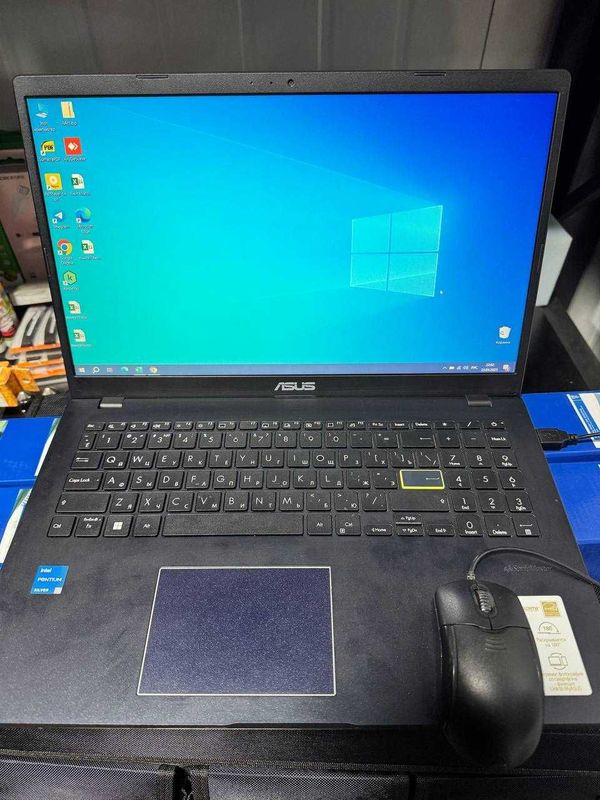 Asus kompyuter yangi Asus kompyuter yangi