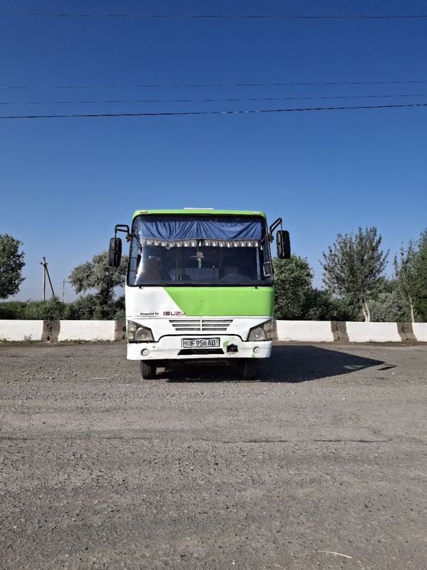 Isuzu автобус SAZ 37 Isuzu автобус SAZ 37