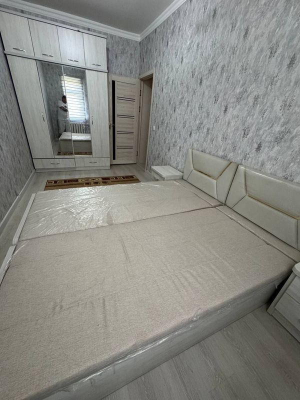 ID #1900 Юнусабад 4кв 3/5/9 700у.е ID #1900 Юнусабад 4кв 3/5/9 700у.е