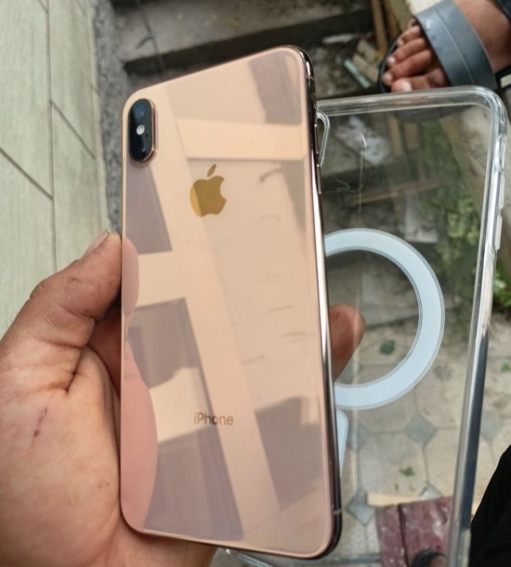 iPhone x s max srochniii iPhone x s max srochniii