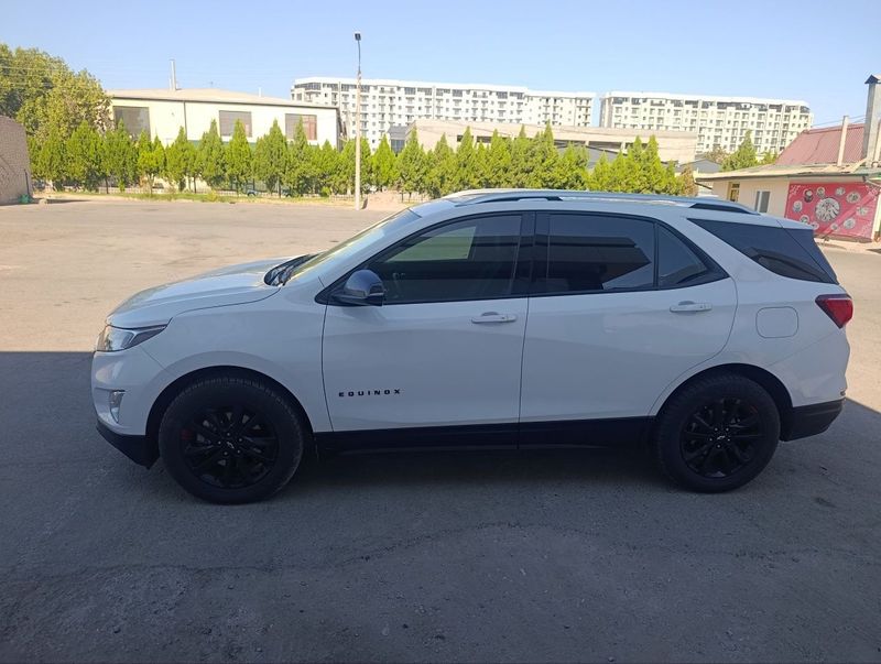 EQUINOX. 2020 yil EQUINOX. 2020 yil