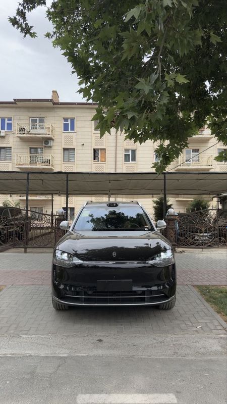Aito M9 ultra full option korichneviy salon diska full