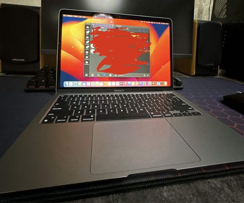 Macbook Air M1 (2020) Macbook Air M1 (2020)