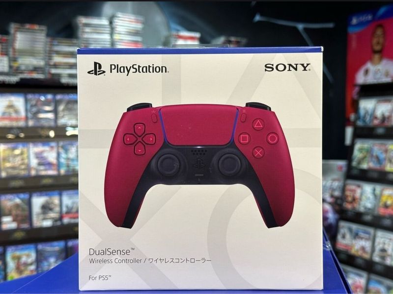 DualSense 5 Cosmic Red (2023,USA) DualSense 5 Cosmic Red (2023,USA)