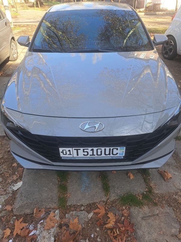 Hyundai Elantra 2.0 Full (ayol kishi mingan) Hyundai Elantra 2.0 Full (ayol kishi mingan)