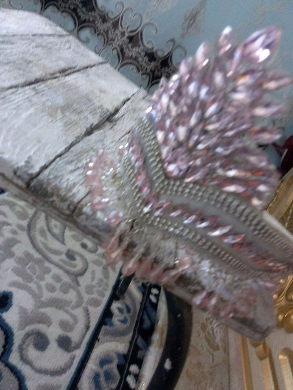 tilla qosh